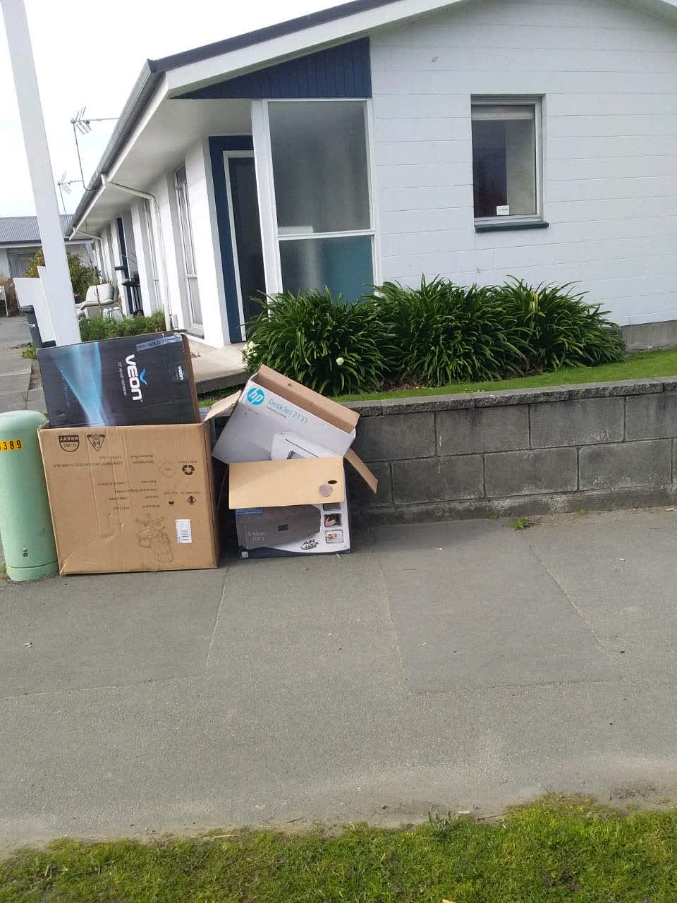 The photograph attached to this rubbish/recycling report