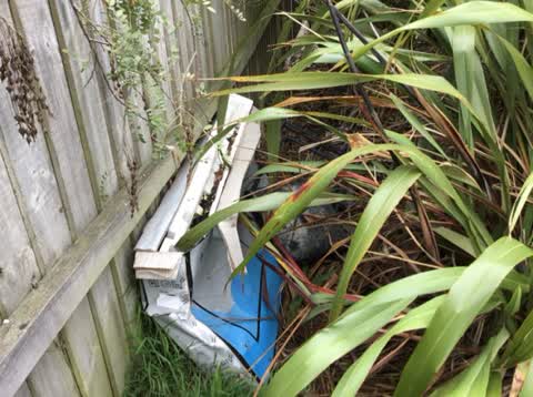Rubbish/Recycling, a report photo