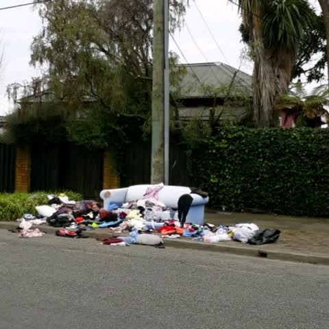 Rubbish/Recycling, a report photo
