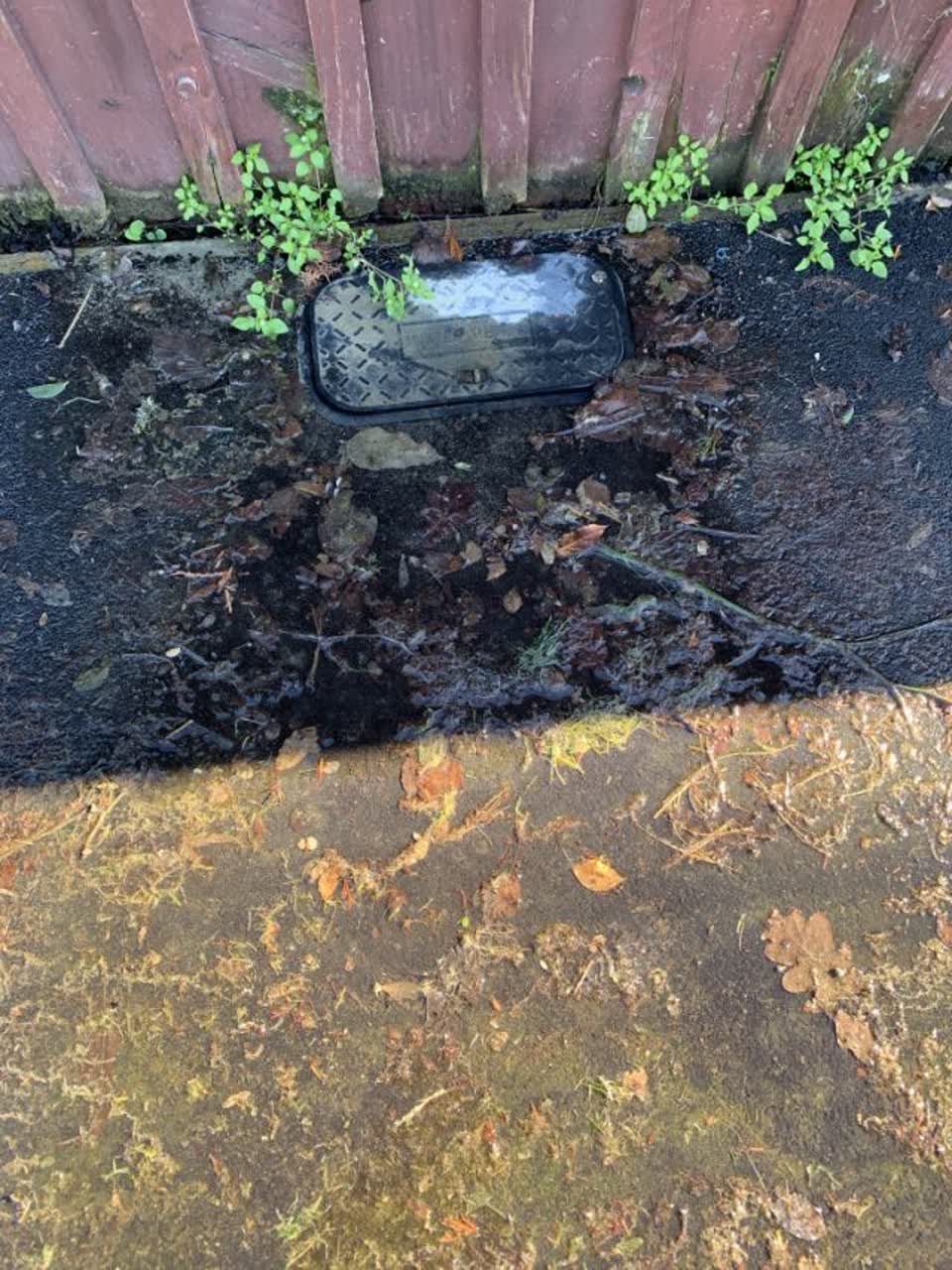 The photograph attached to this water supply report