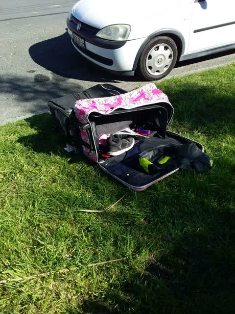 Rubbish/Recycling, a report photo