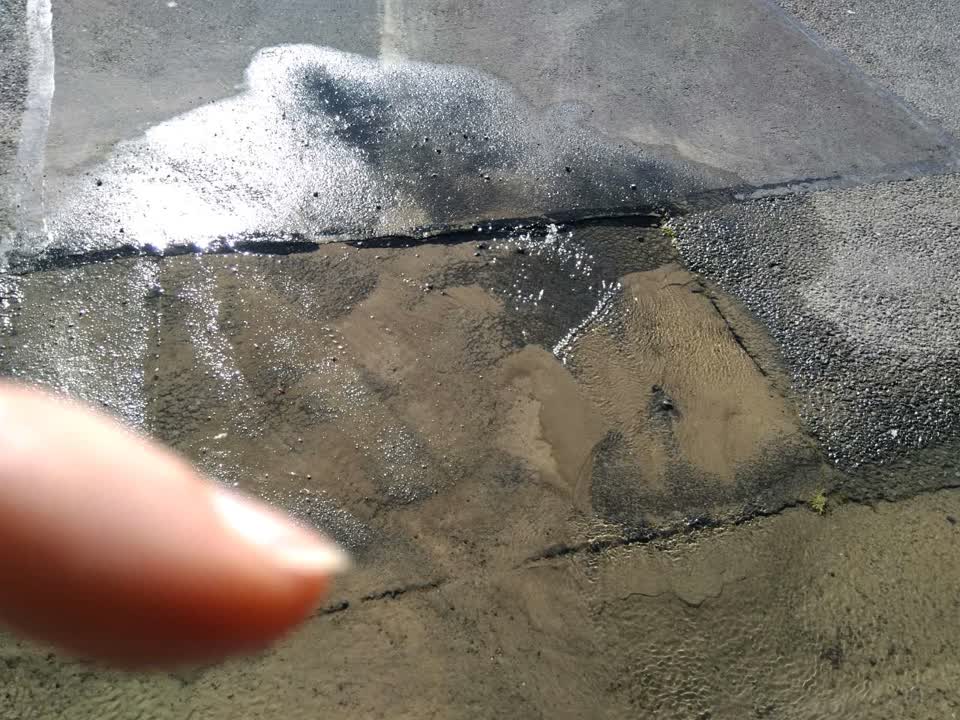 The photograph attached to this water supply report