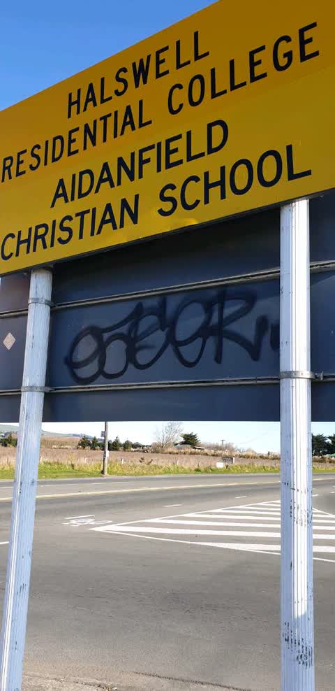 Graffiti, a report photo
