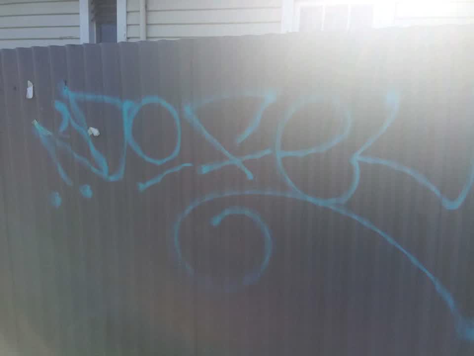 The photograph attached to this graffiti report