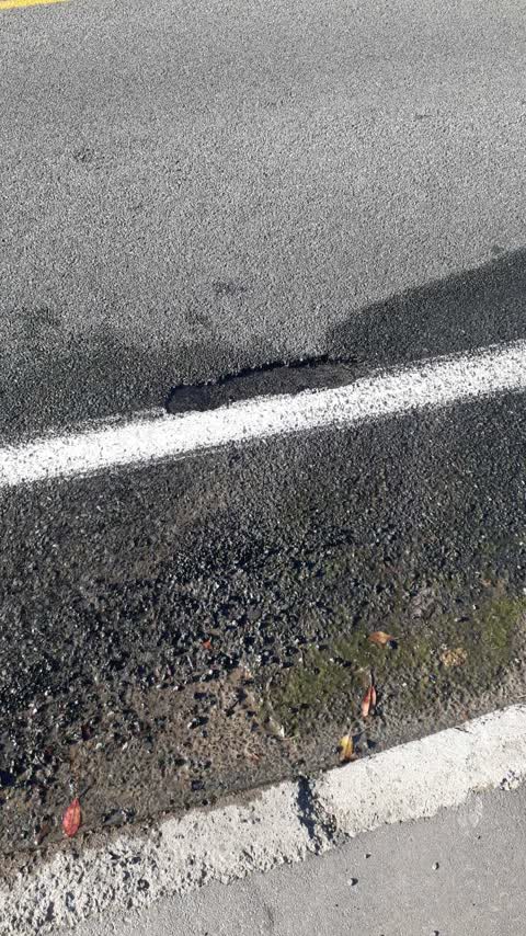 Roading/Streets, a report photo