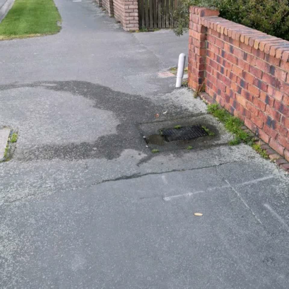 The photograph attached to this water supply report