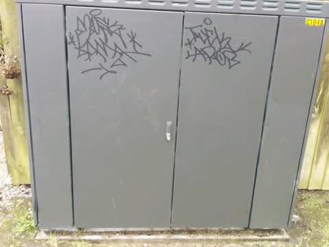 Graffiti, a report photo