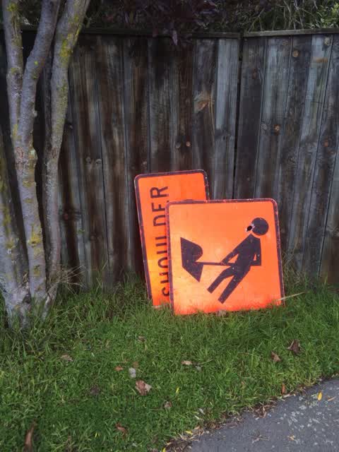 Roading/Streets, a report photo