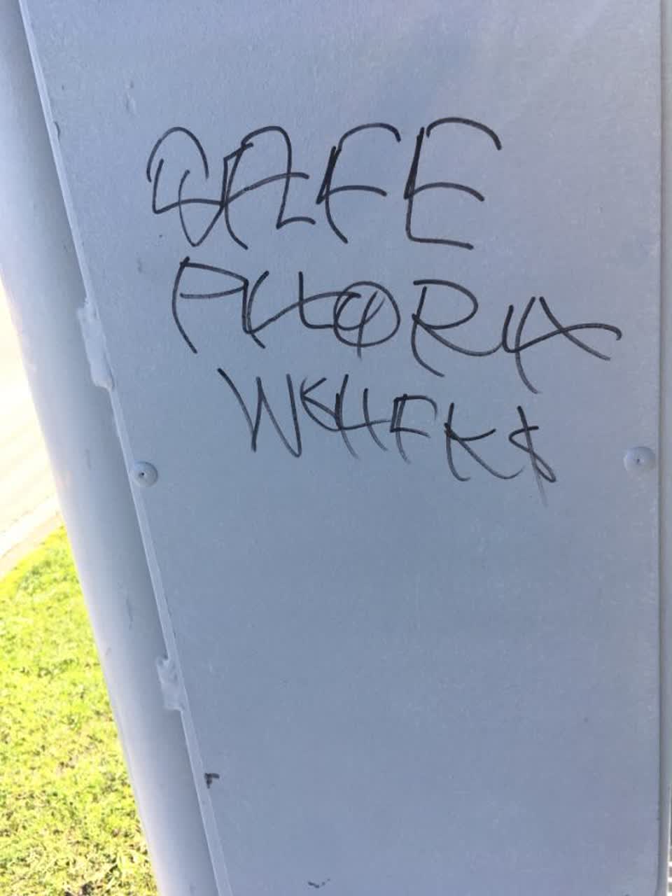 The photograph attached to this graffiti report