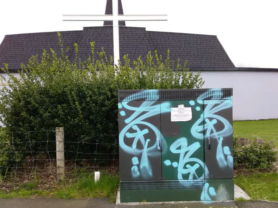 The photograph attached to this graffiti report