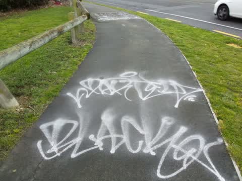 Graffiti, a report photo