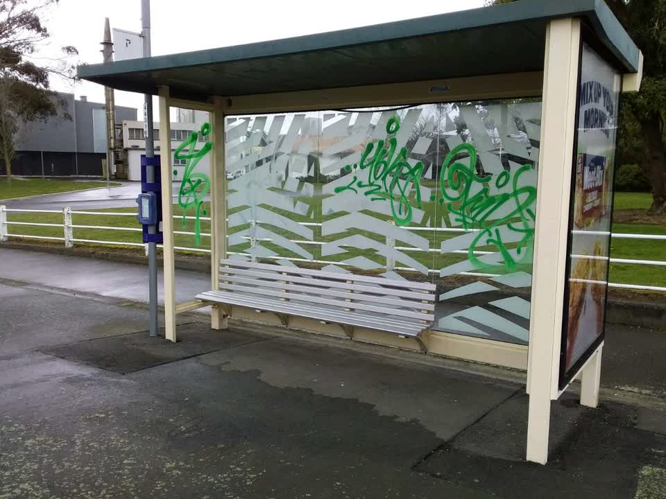 The photograph attached to this graffiti report