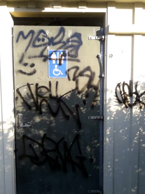 Graffiti, a report photo