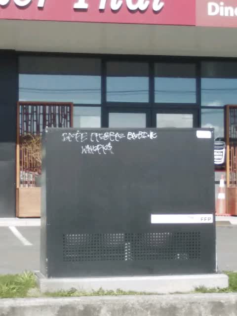Graffiti, a report photo