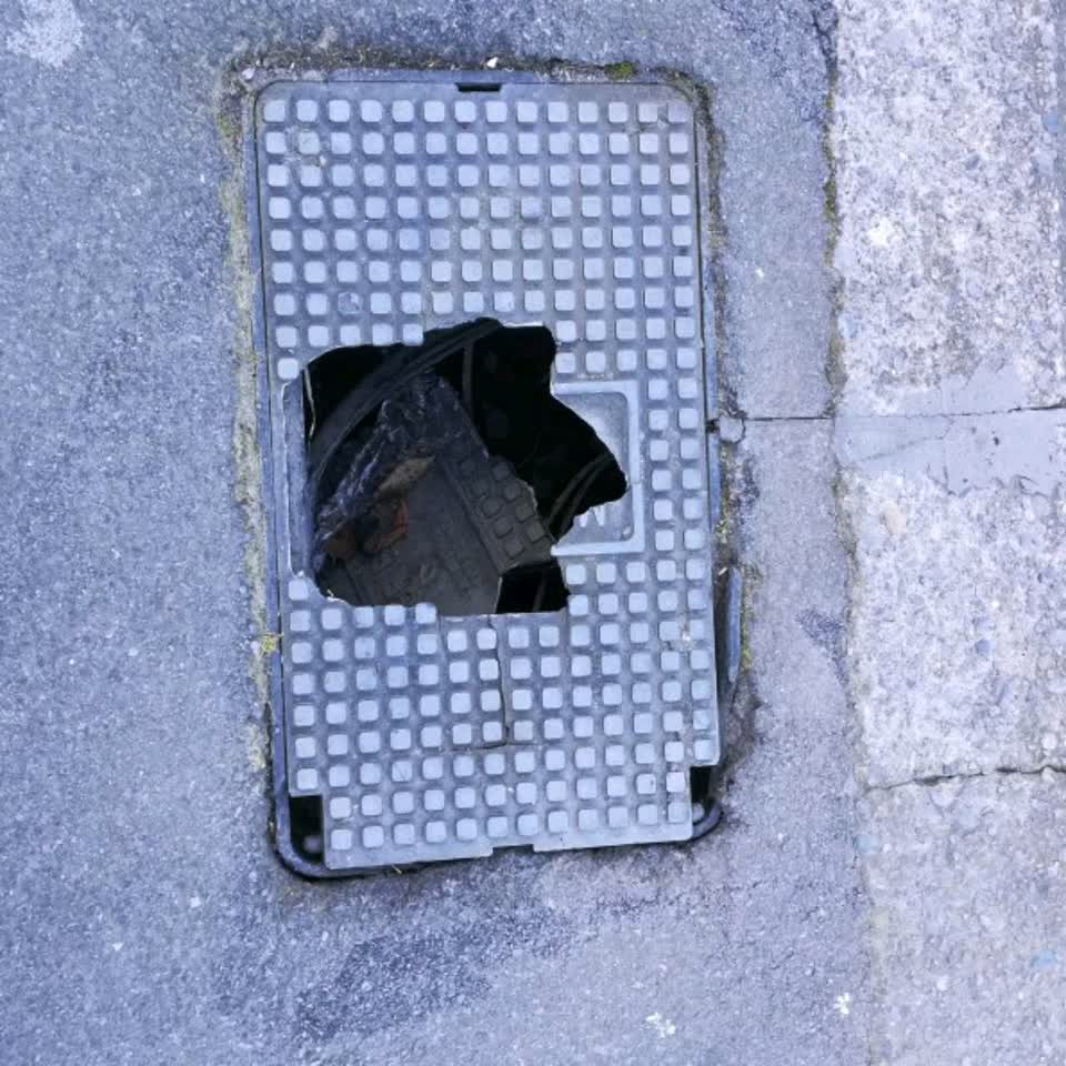 The photograph attached to this water supply report