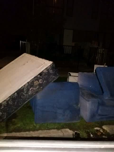 Rubbish/Recycling, a report photo