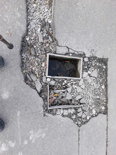 Roading/Streets, a report photo