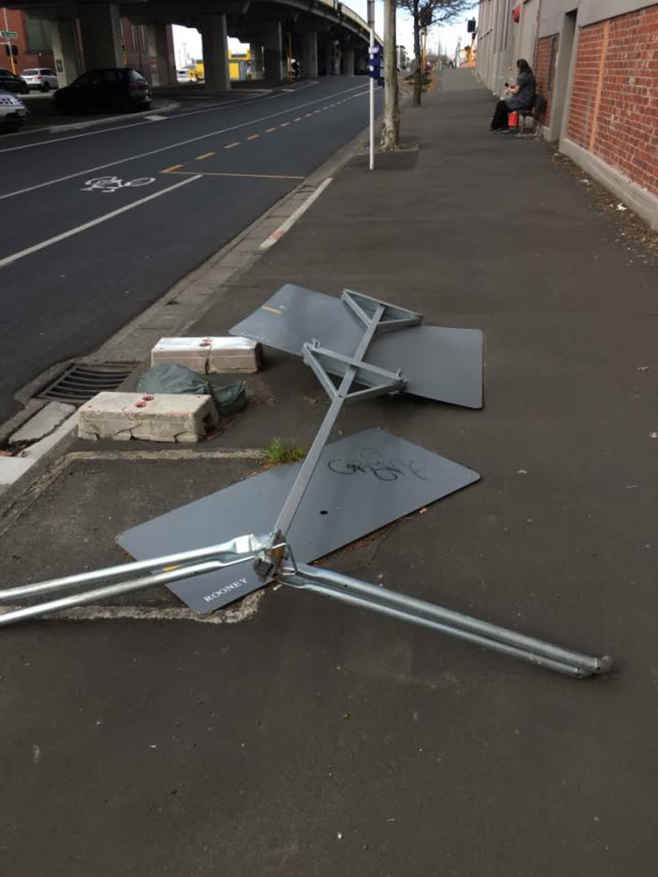 The photograph attached to this roading/streets report