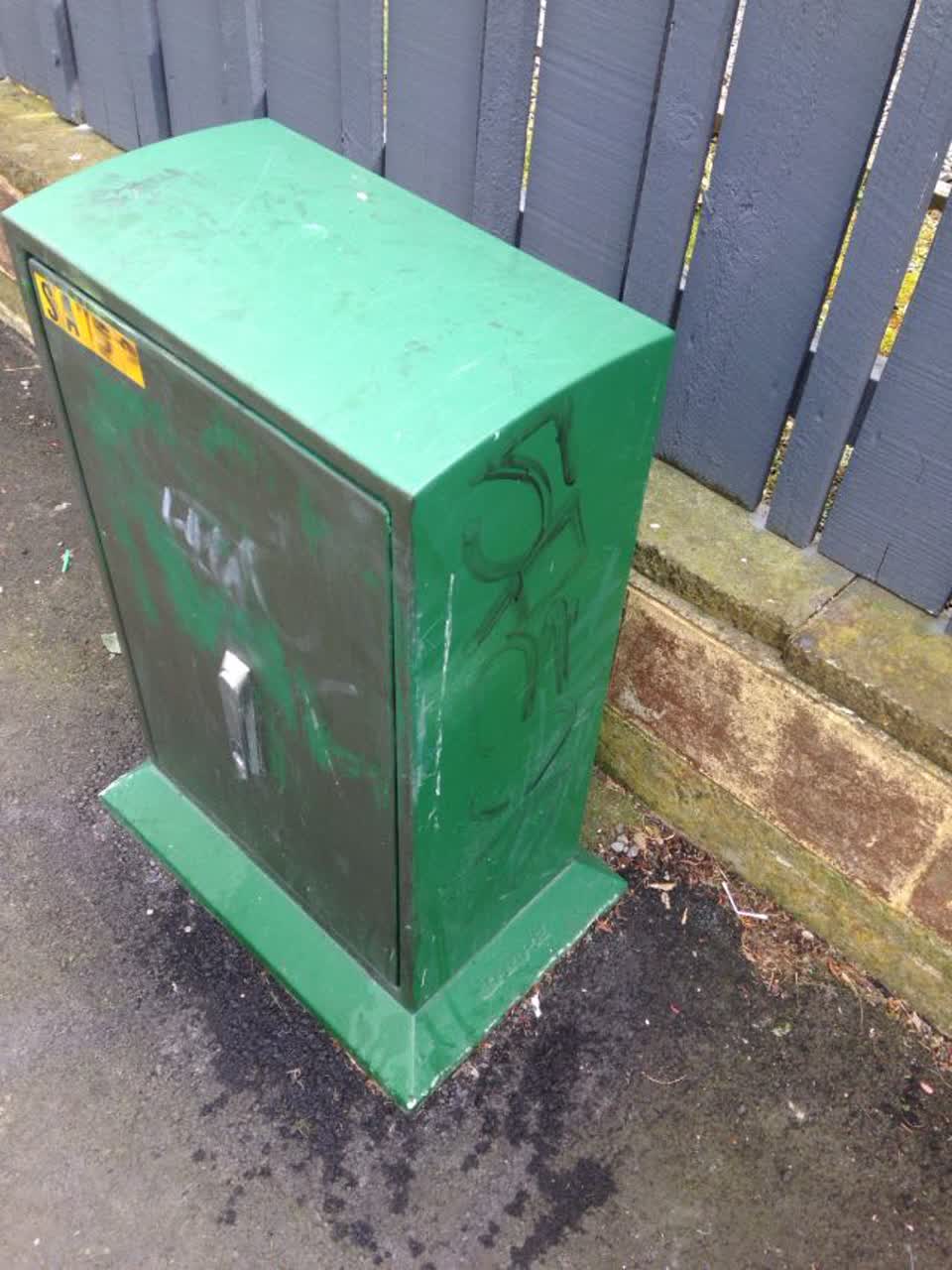 The photograph attached to this graffiti report