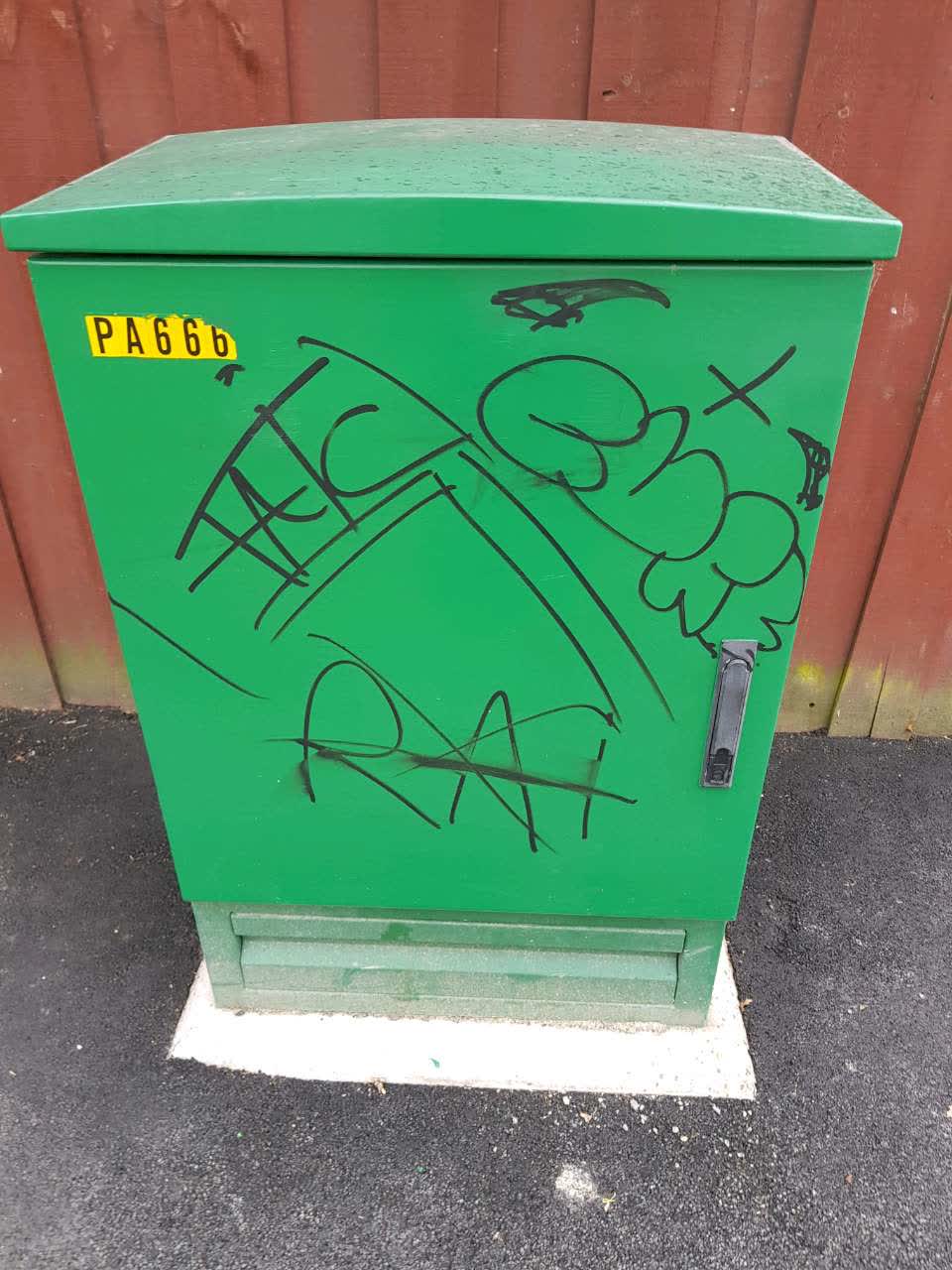 The photograph attached to this graffiti report
