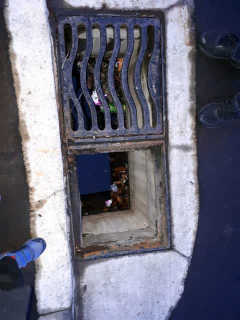 Roading/Streets, a report photo