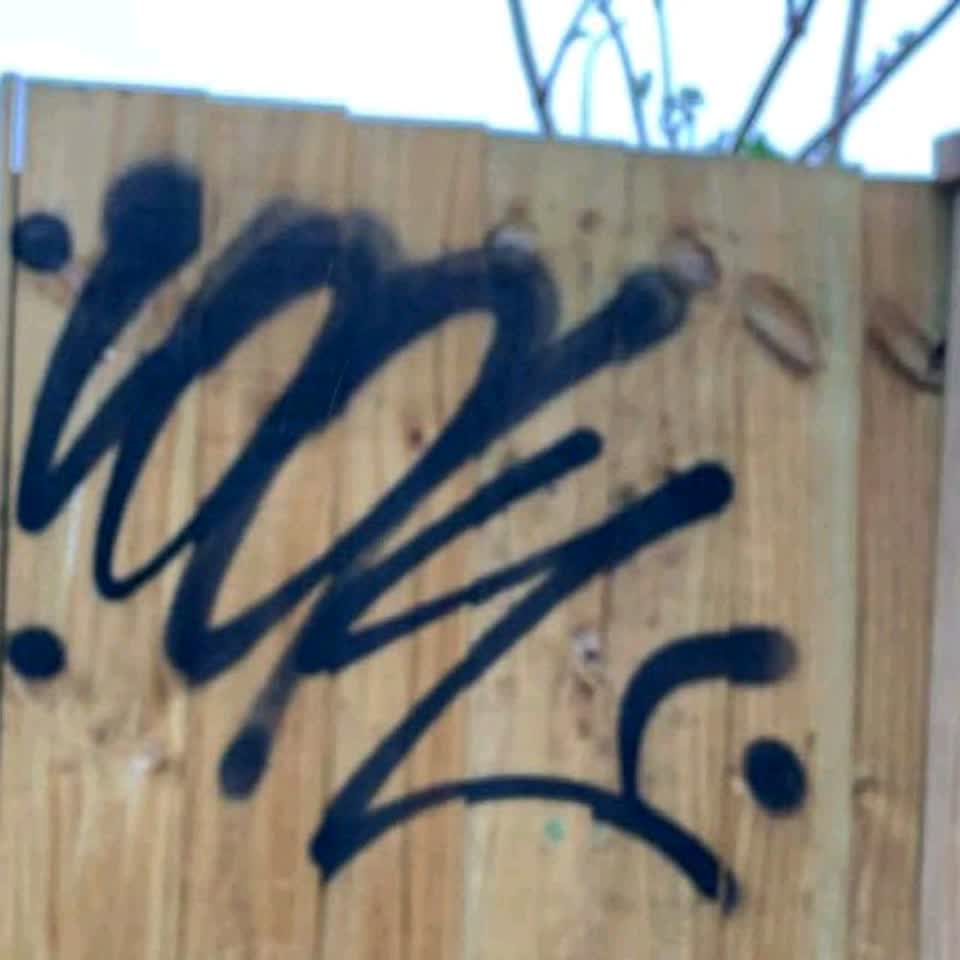 The photograph attached to this graffiti report