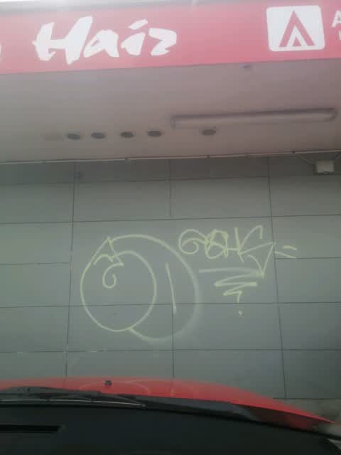 Graffiti - General, a report photo
