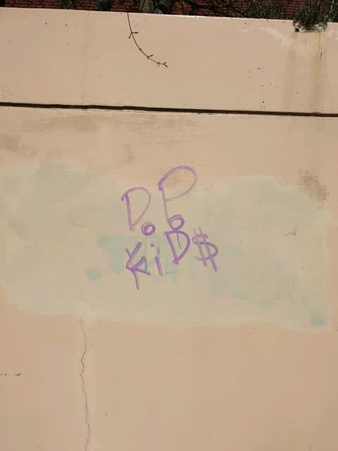 Graffiti, a report photo