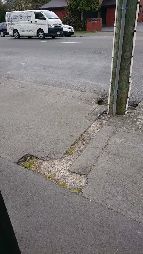 Roading/Streets, a report photo