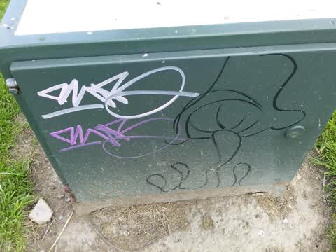 Graffiti, a report photo