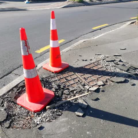 Roading/Streets, a report photo