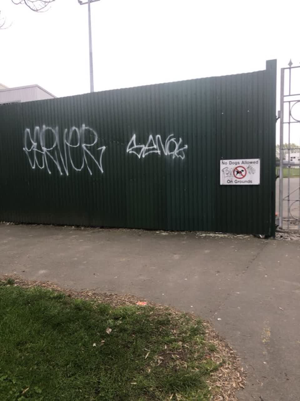 The photograph attached to this graffiti report