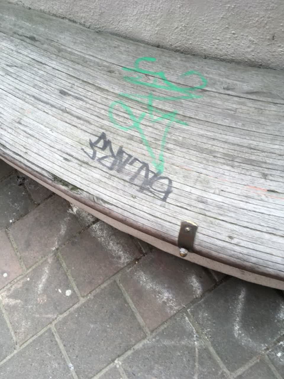 The photograph attached to this graffiti report