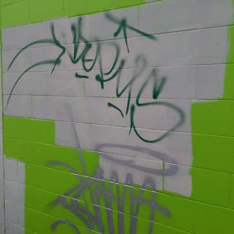 Graffiti, a report photo