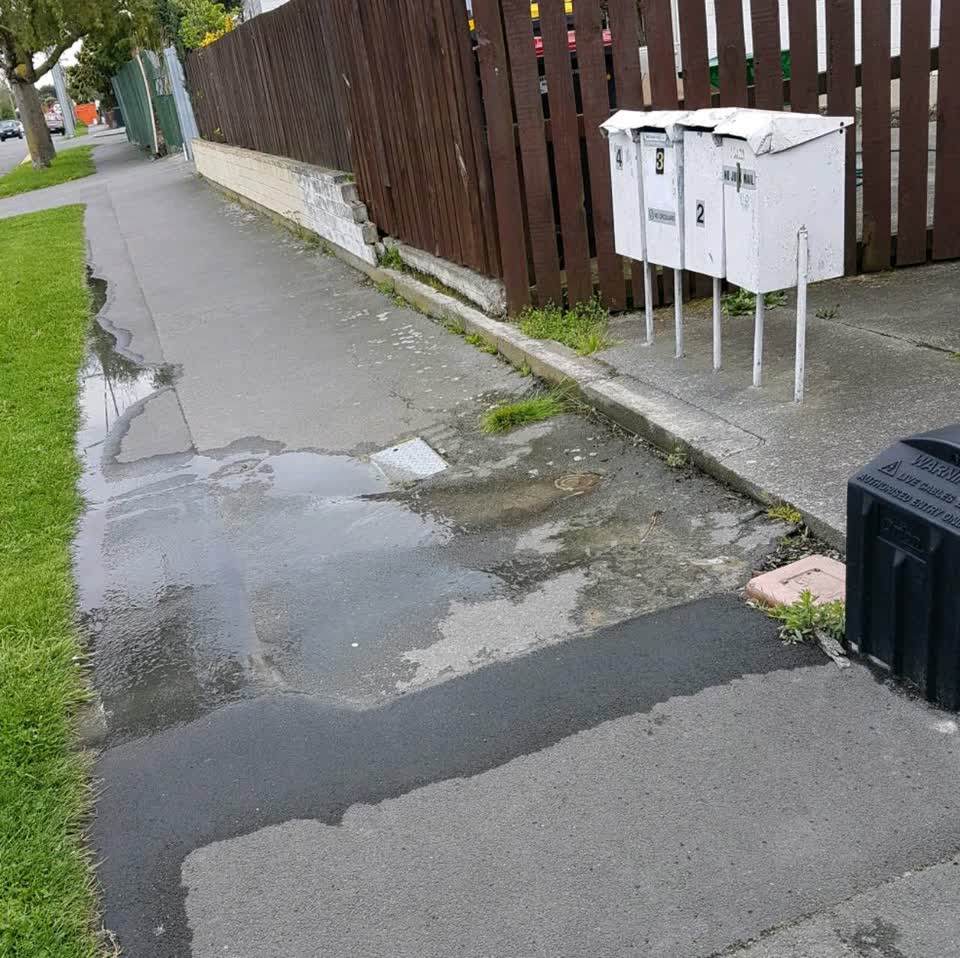 The photograph attached to this water supply report