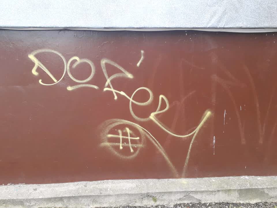 The photograph attached to this graffiti report