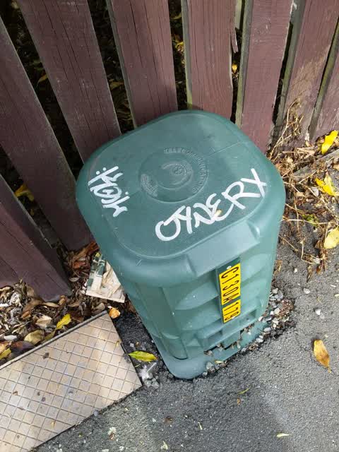 Graffiti, a report photo