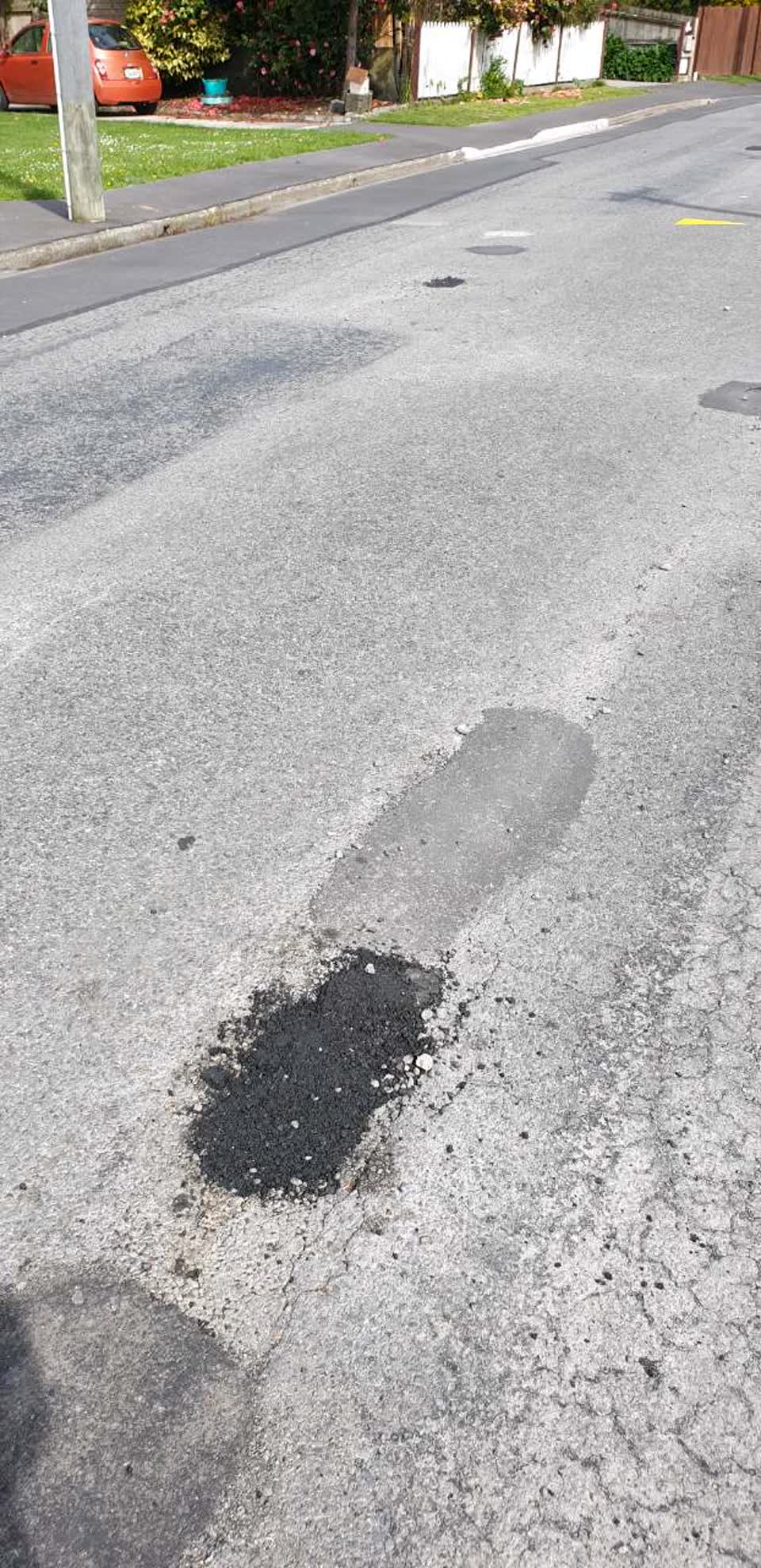 The photograph attached to this roading/streets report