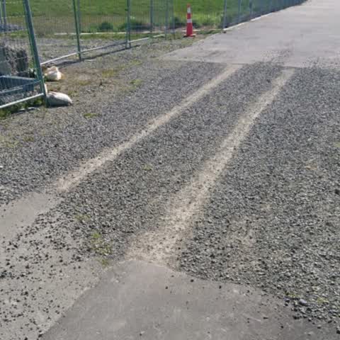 Roading/Streets, a report photo