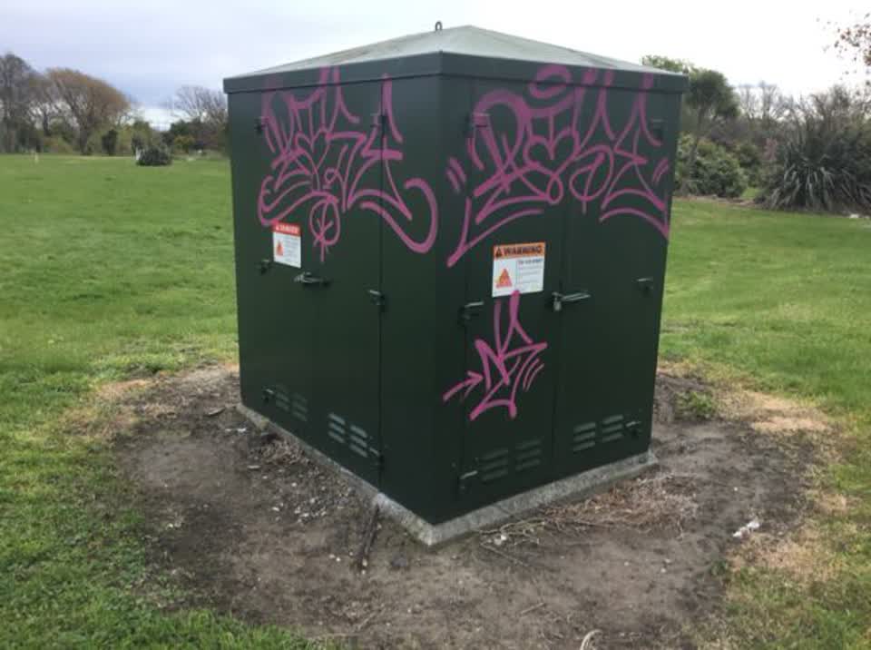The photograph attached to this graffiti report