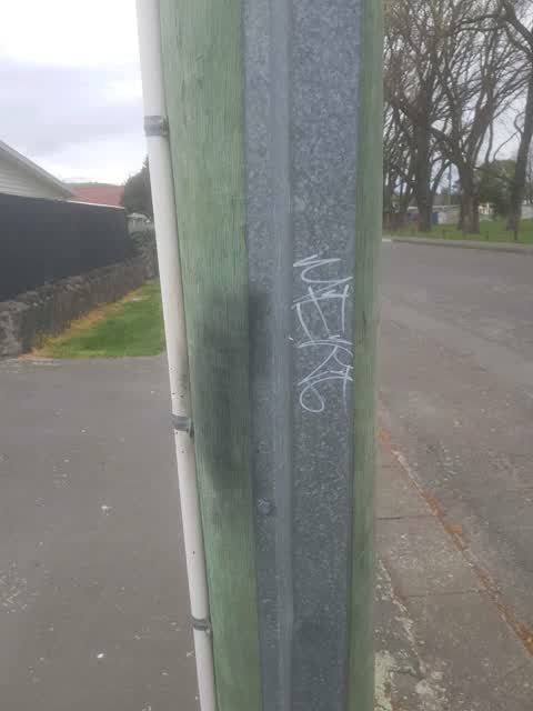 Graffiti, a report photo