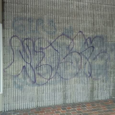 Graffiti, a report photo