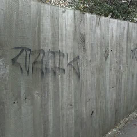 Graffiti, a report photo