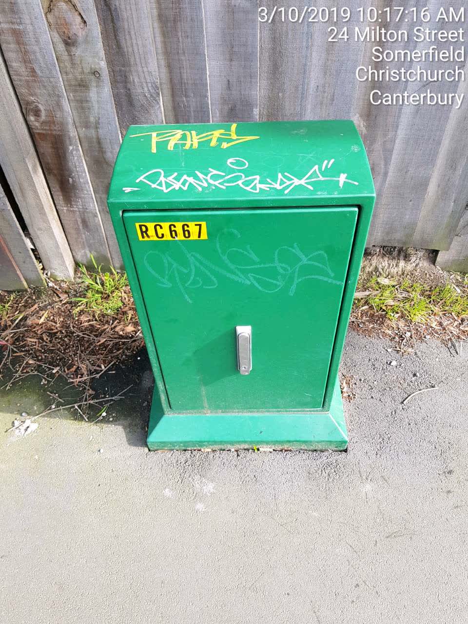 The photograph attached to this graffiti report
