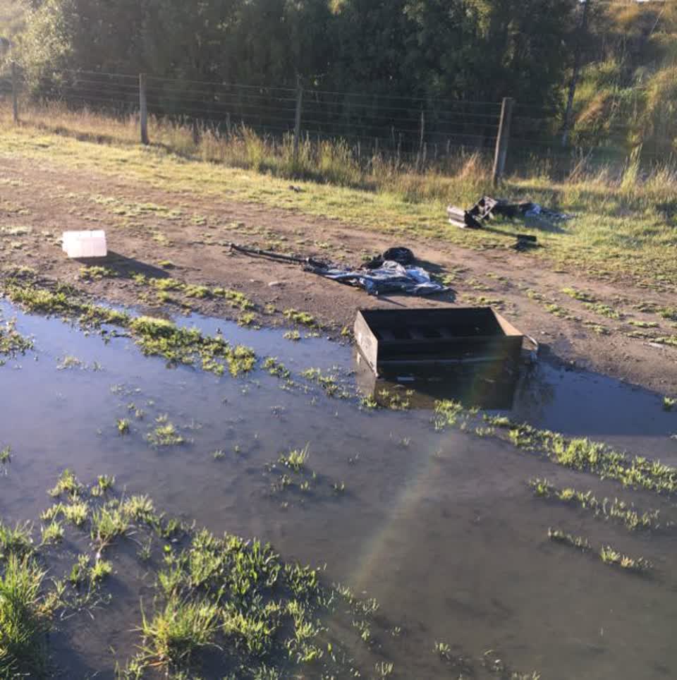The photograph attached to this rubbish/recycling report
