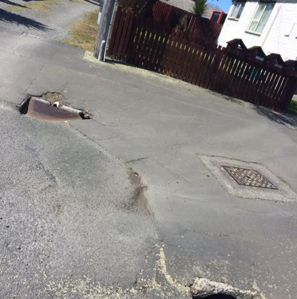 The photograph attached to this water supply report