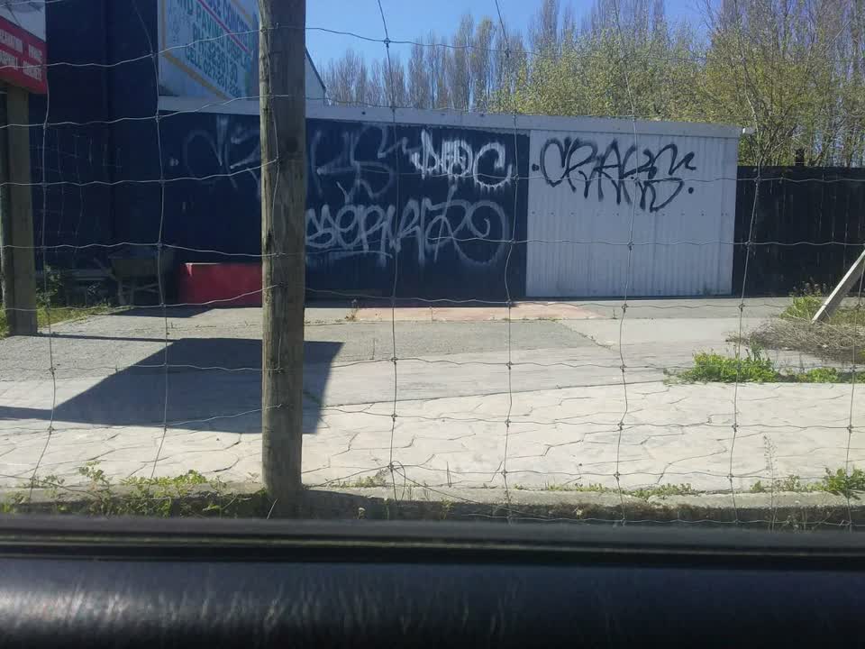The photograph attached to this graffiti report