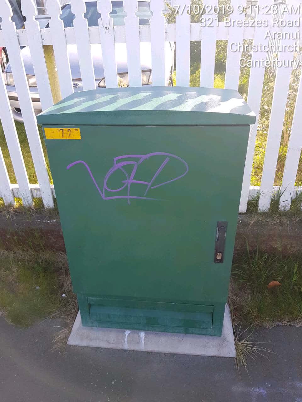 The photograph attached to this graffiti report