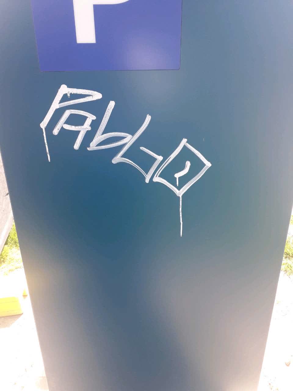 The photograph attached to this graffiti report