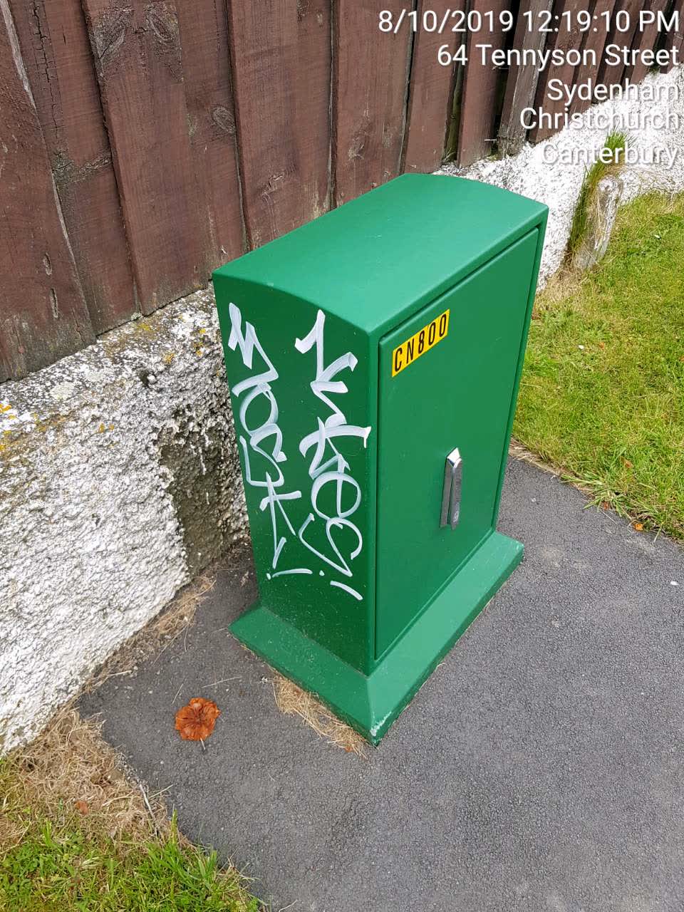 The photograph attached to this graffiti report